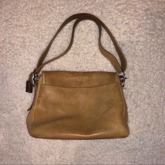 Vintage Coach Leather Shoulder Bag Purse - Picture 4 of 15